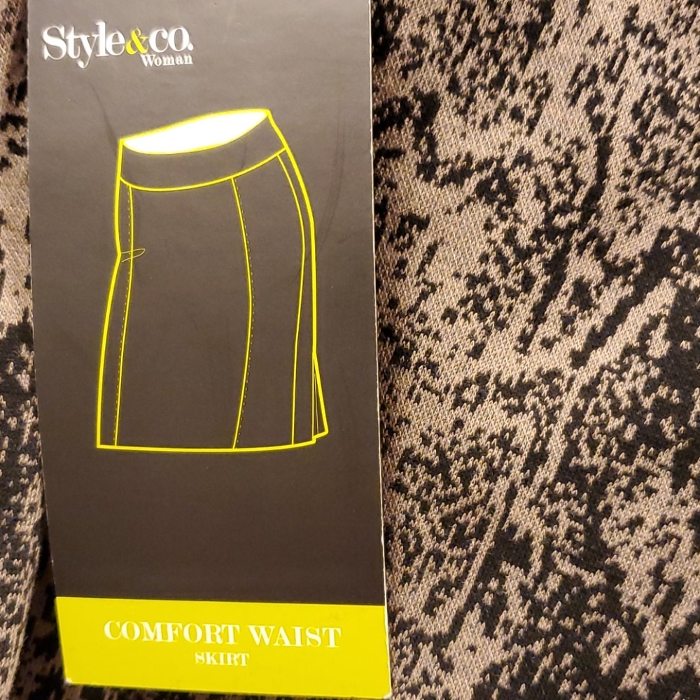 Style and Co Stretch Black Brown Snake Skirt 0X NWT - Picture 5 of 10